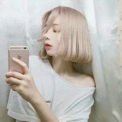 抓着彩虹的男人